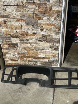 99-06 chevy cluster bezel