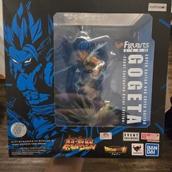 Gogeta Statue 