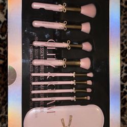 Glitz And Glam Brushes 