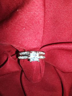 Brand New sz 7 white crystal sapphire Sterling silver wedding/engagement / anniversary ring set
