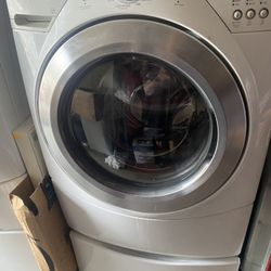 Whirlpool  Gas Dryer Large Washer Large  Cond.