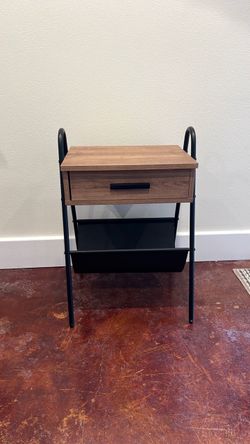 Side table night stand
