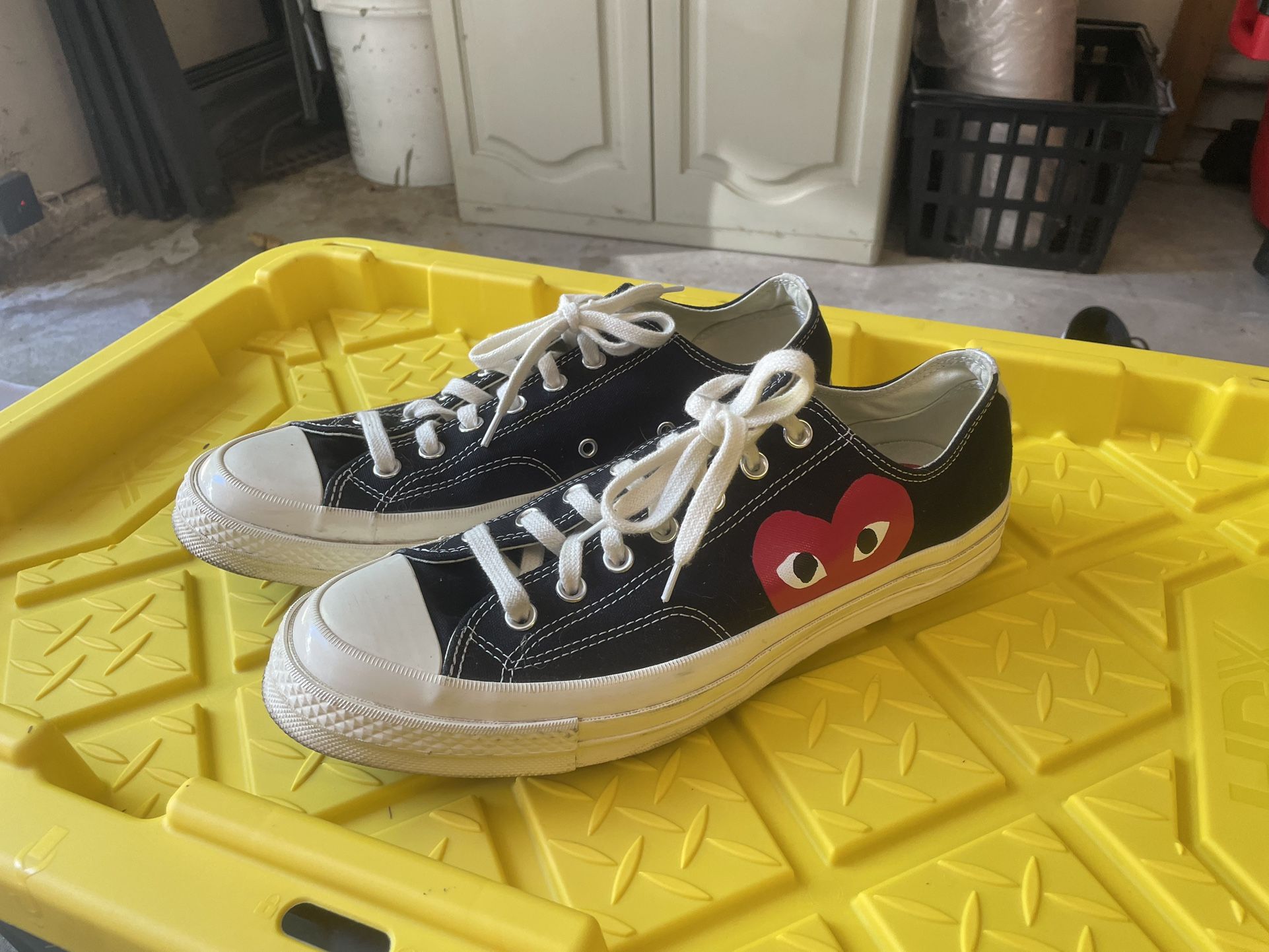 CDG Converse Size 11