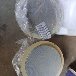 2 NEW POLK AUDIO RC 60I WALL SPEAKERS 