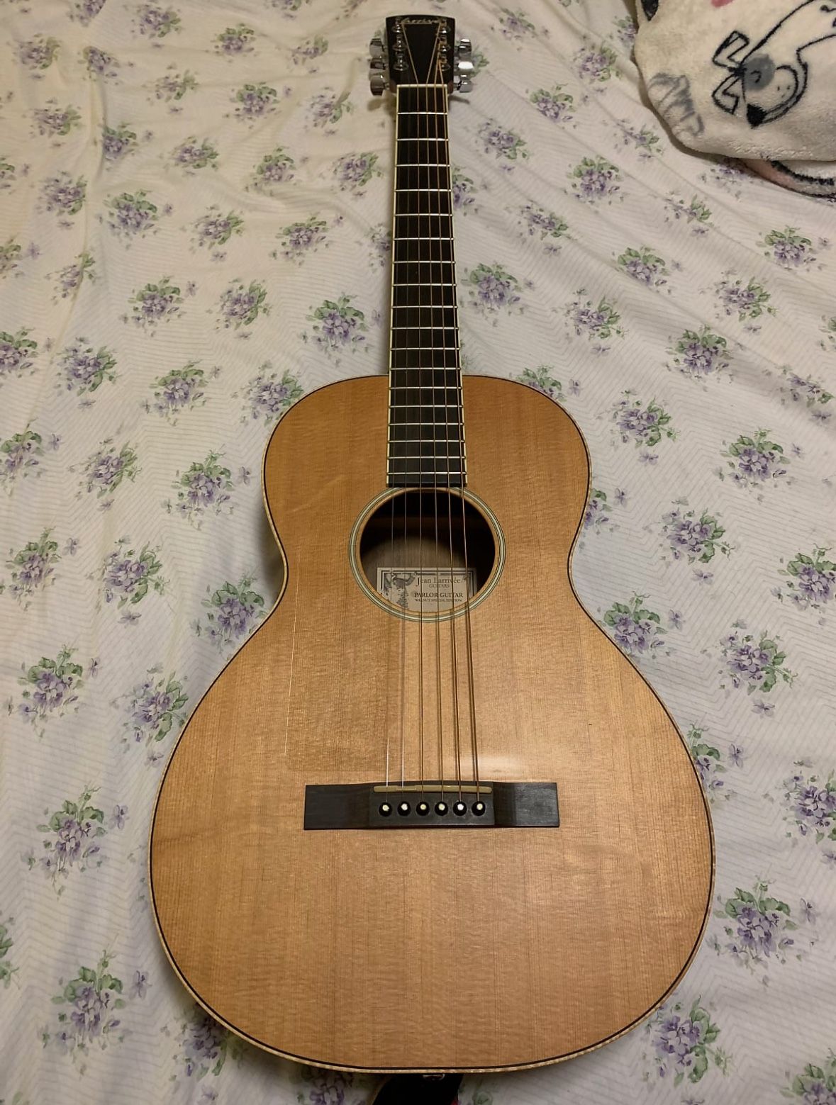 Larrivee Parlor guitar Left Handed mid 2000's