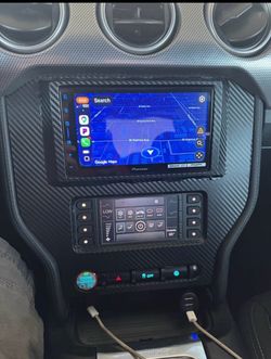 15-22 Mustang radio