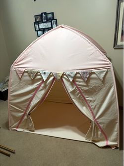 Kids Play Tent