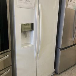 Whirlpool Side By Side Fridge 
