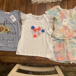 Brand New Girls Medium Tops And Outfit