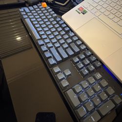 Keychron K10 Mechanical Keyboard - Bluetooth