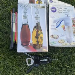 Kitchen Lot Oil And Vinegar Cruets Cookies Press Cheese Shredde And Bottle Opener 