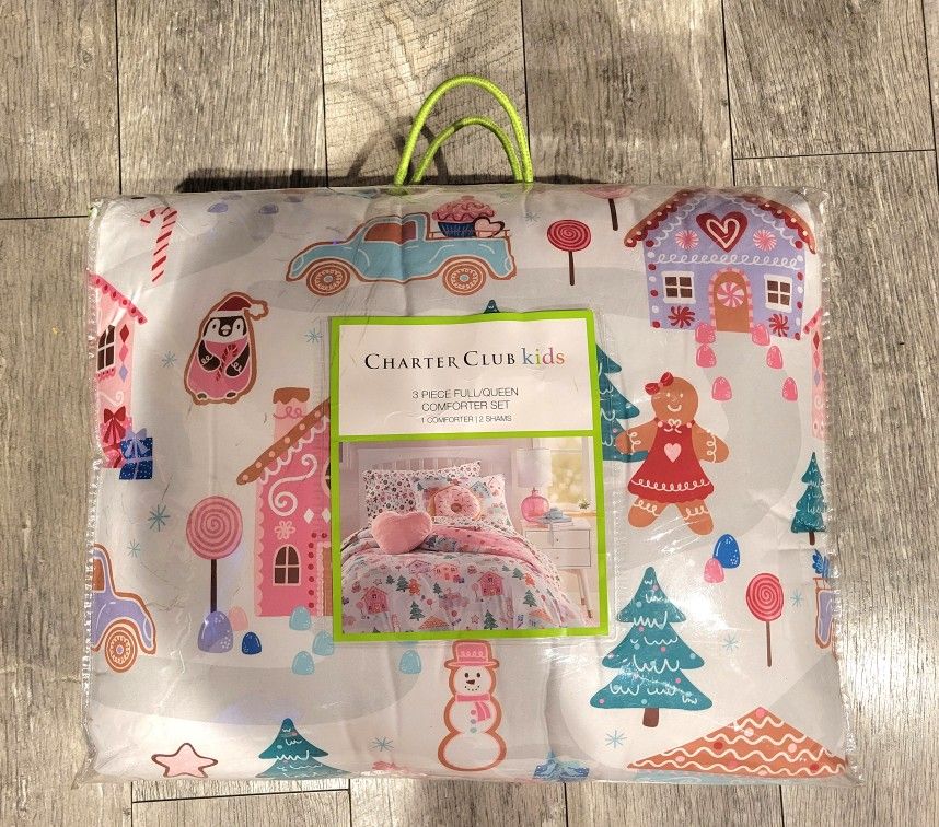 Charter Club Kids Full/Queen Comferter Set (1 Comferter 2 Shams)