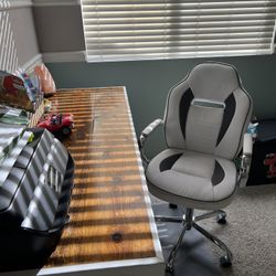 Desk And Chair 