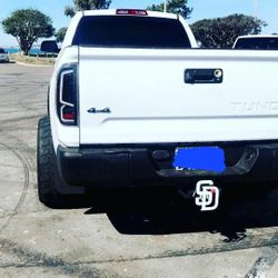 CUSTOM ALREADY MADE TOWHITCH 👌👌👌