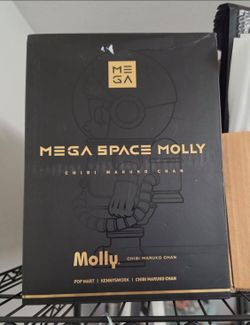 SPACE MOLLY x Chibi Maruko Chan  Popmart