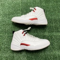 Jordan Twist 12s size 10.5 USED But Clean