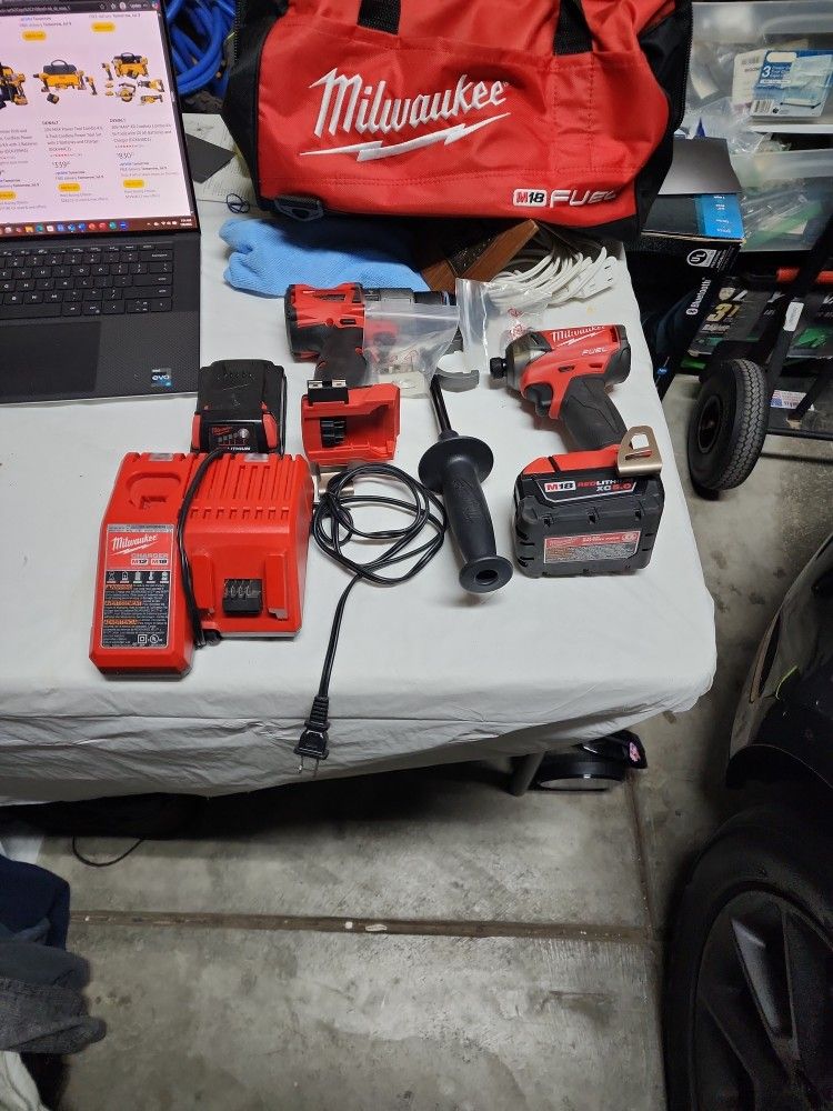 Milwaukee M18 Drill And Impact Set