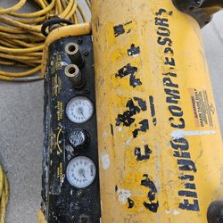 Dewalt Hand Carry Compressor 