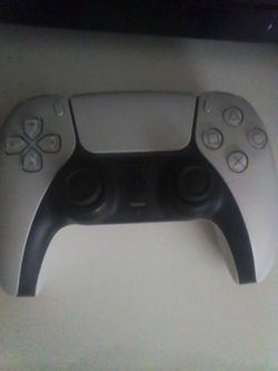 PS5 CONTROLLER