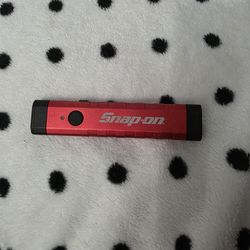 Snap-on Pocket Light With Laser 