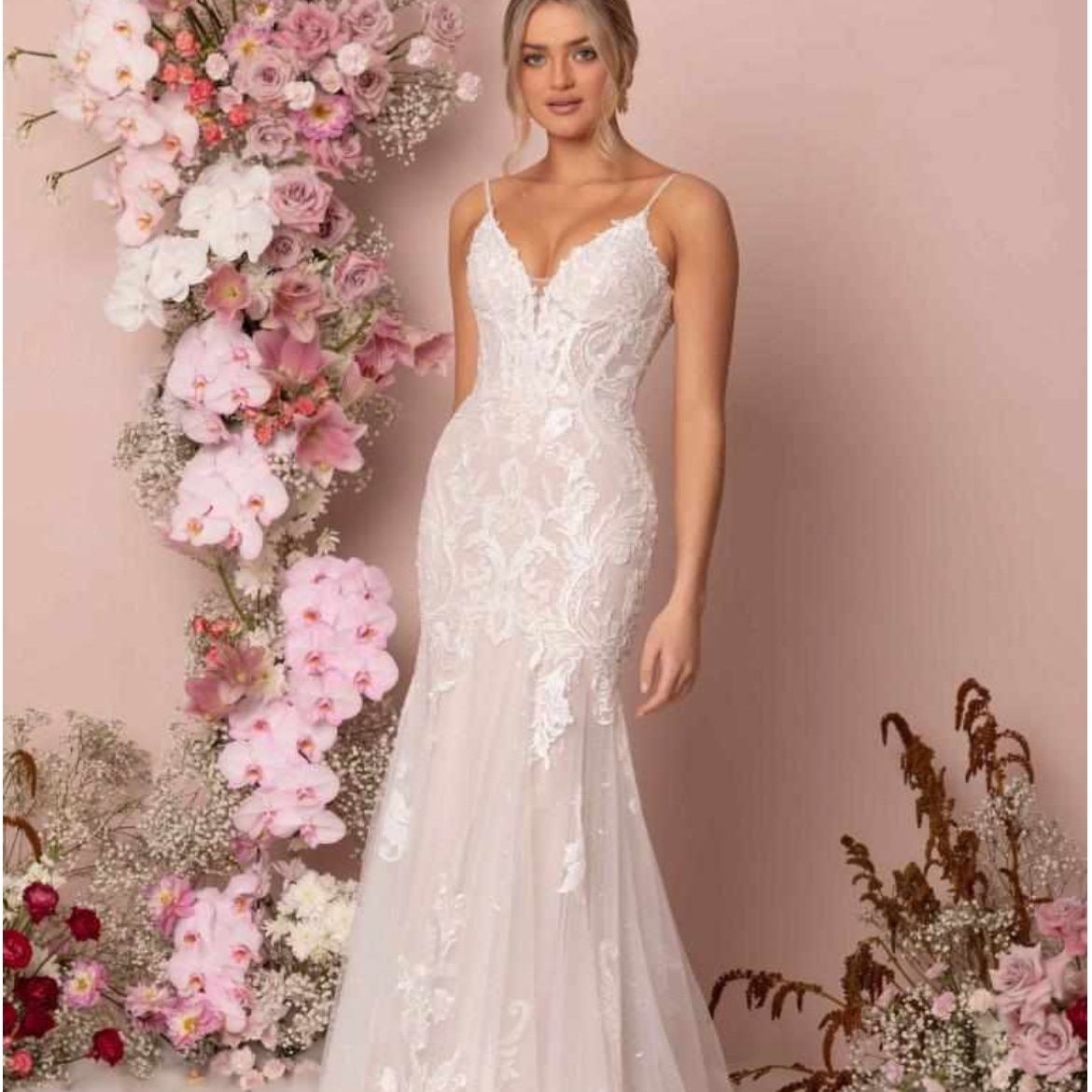 Madi Lane ml23588 Wedding Dress Size 22 NO SCAMMERS