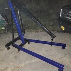 3 Ton Engine Hoist. / Cherry Picker