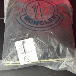   Moncler Jacket ( Negotiable)