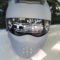 XL HELMET LIKE NEW $70