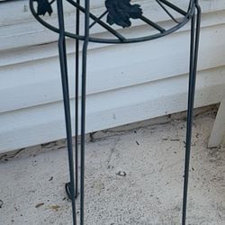  Plant Stand 