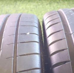 PAIR of 245 35R20 Michelin Pilot Sport 4 70% Tread 6/32 95Y SKU 27471 Grade A Tires