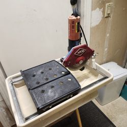 MK Wet Tile Saw 