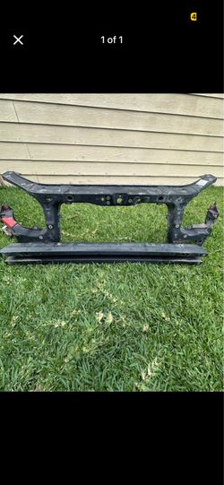 Pontiac g8/ss/caprice core support