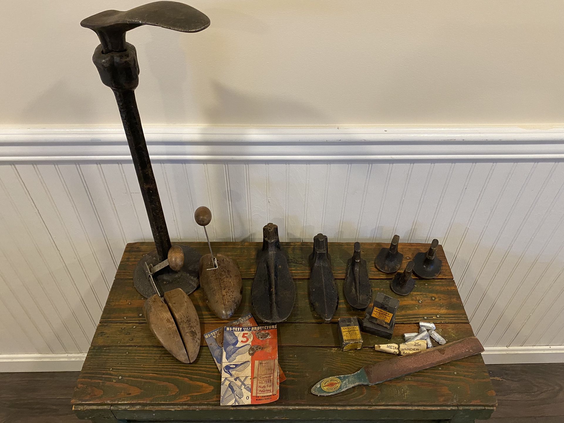 Antique Shoe/Cobbler Forms & Accessories