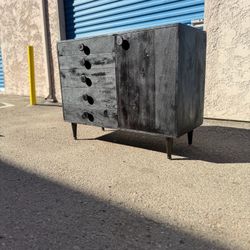 Beautiful Mid Century Modern Style Dresser/credenza Petite $1300 New!