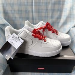 Nike Air Force 1 Supreme sneakers