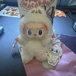 Exciting Macaron Labubu 