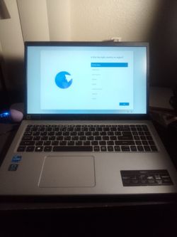 Full HD 1080p refurbished Acer laptop