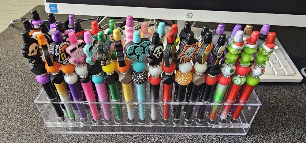 Handmade Beaded Pens- Focal Pens, Beaded Pens. Holiday, Christmas, Holloween, Etc.