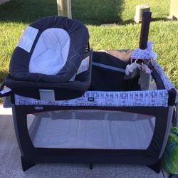 Portable Playpen /crib