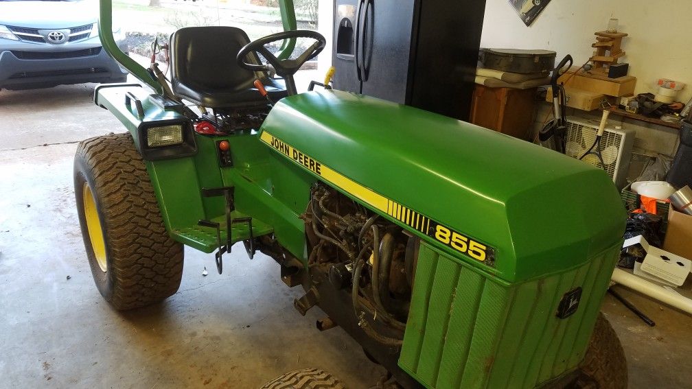 855 John Deere Tractor