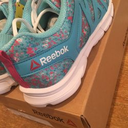 Reebok Running Shoes, Blue, White And Pink , Brand New, Size 7 Youth 