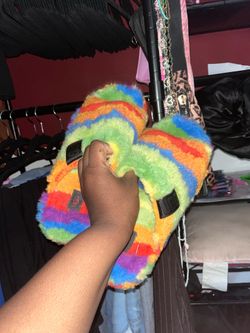 UGG Fluff Yeah Cali Collage slides