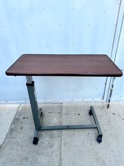 Medical bedside table
