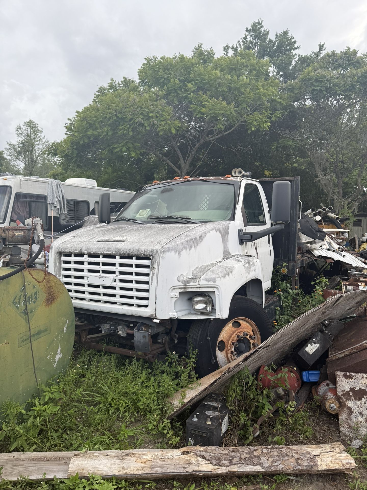 2004 Chevrolet C8500