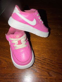 Kids Nike Force 1 Low Pink & White – Size 6C