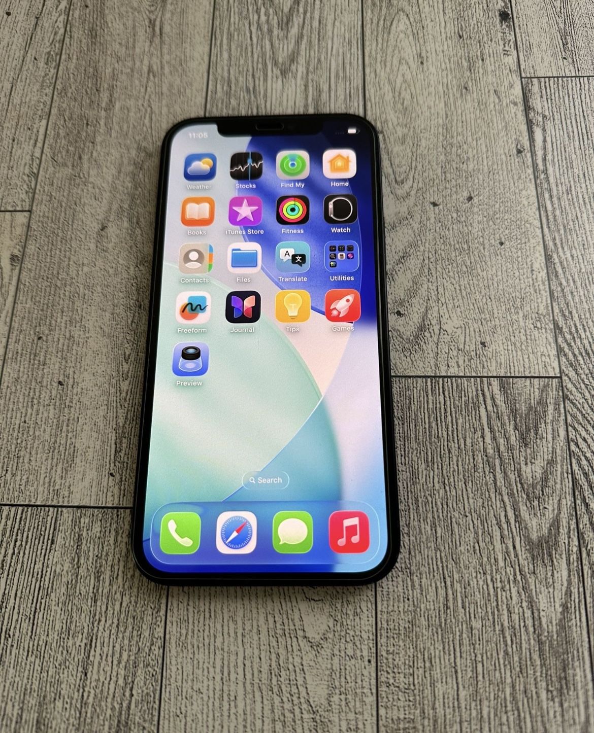 T-Mobile iPhone 12 64 Gb Also Works With Metro Boost Mobile