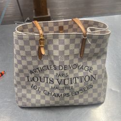 Louis Vuitton Bag 
