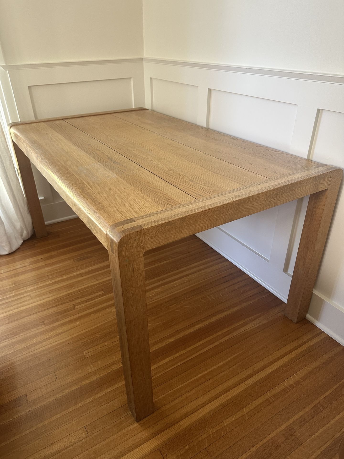 Solid Oak Breakfast Or dining Table