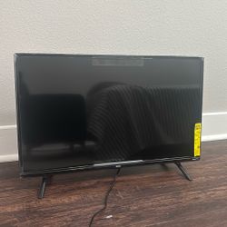 ‘32 Roku Tv black