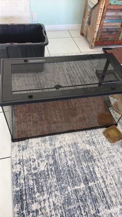 Glass Reptile Terrarium with Screen Lid
